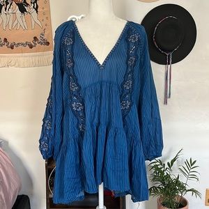 Free People Blue Flower Embroidered Tunic Size M